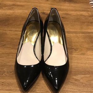 Michael Kors black patent pumps - like new
